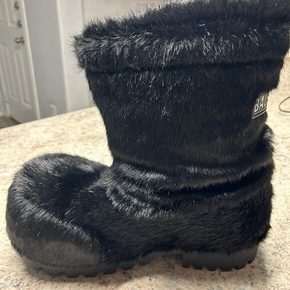 Balenciaga Alaska Fur Boot Black Size 41-42 US 11-11.5 Like New main image 9